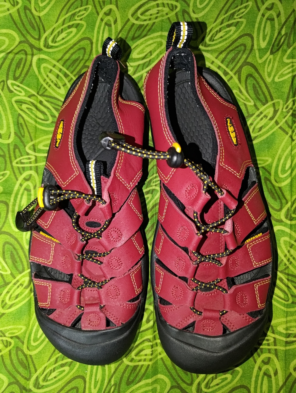 KEEN Big Kids' Newport H2 Sandals US 6